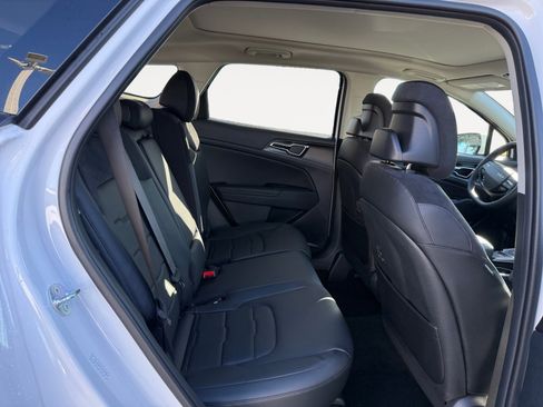 New 2026 Kia Sportage SX AWD/4WD image 18