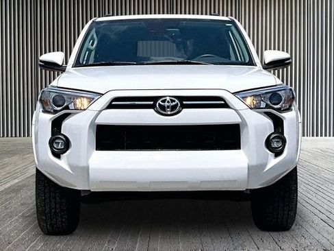 Used 2023 Toyota 4Runner SR5 Premium w/ Moonroof Package AWD/4WD image 3