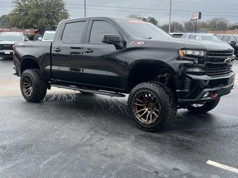 Used 2019 Chevrolet Silverado 1500 LT Trail Boss image 1