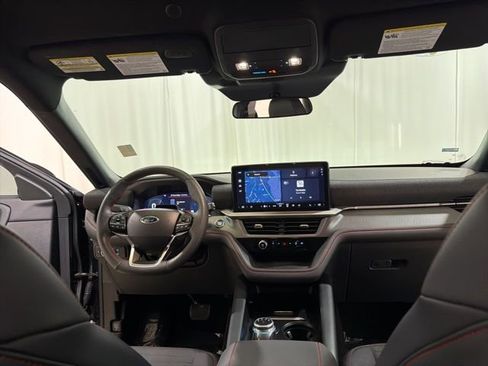 Used 2025 Ford Explorer ST-Line RWD image 28