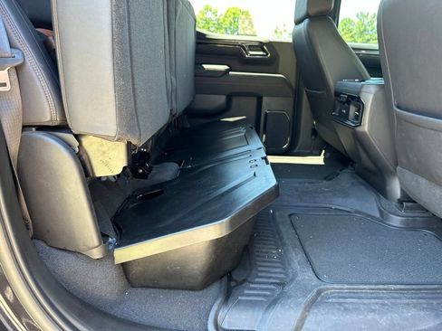 Used 2023 GMC Sierra 1500 AT4 w/ AT4 Premium Package AWD/4WD image 39