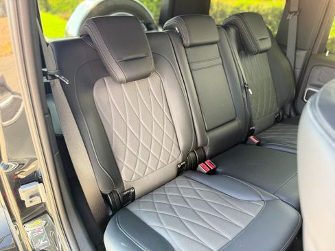 Used 2024 Mercedes-Benz G 550 image 33