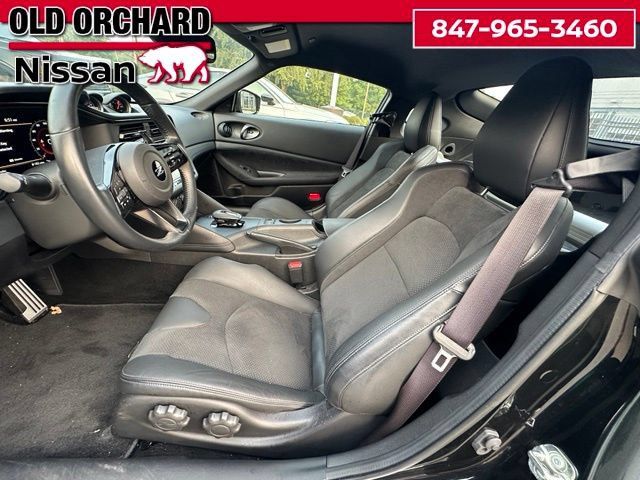 Used 2025 Nissan Z Performance w/ Floor Mat Package RWD image 12