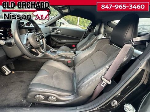 Used 2025 Nissan Z Performance w/ Floor Mat Package RWD image 12