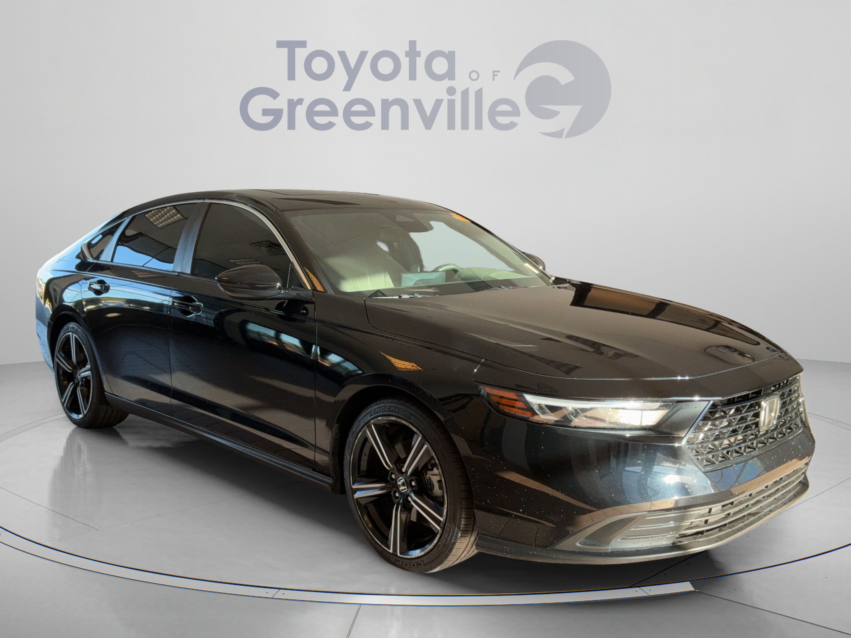 Used 2024 Honda Accord Sport image 8