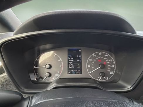 Used 2023 Toyota Corolla SE image 15