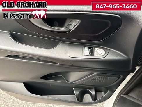 Used 2021 Mercedes-Benz Metris w/ Premium Safety Package image 9