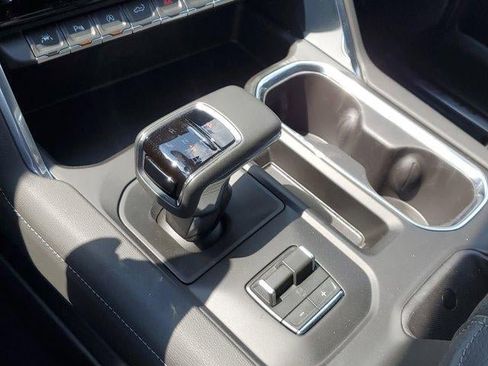 New 2026 GMC Sierra 1500 Denali AWD/4WD image 28