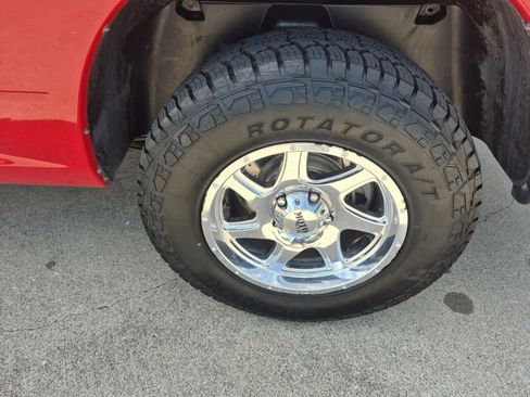 Used 2015 RAM 1500 Big Horn RWD image 9