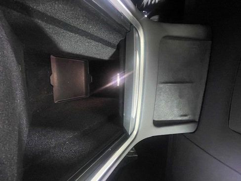 Used 2023 Tesla Model 3 Standard Range image 35