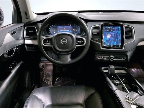 Certified 2023 Volvo XC90 B5 Core w/ Protection Package Premier image 6