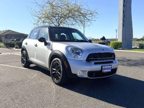 Used 2016 MINI Cooper Countryman S w/ Premium Package image 43