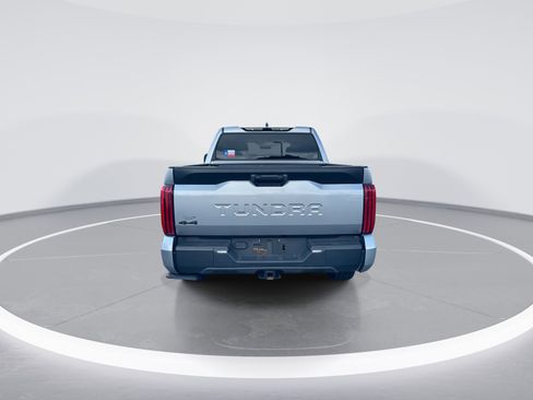 Used 2022 Toyota Tundra SR5 AWD/4WD image 8