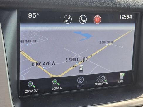 Used 2015 GMC Yukon Denali w/ Premium Package AWD/4WD image 6