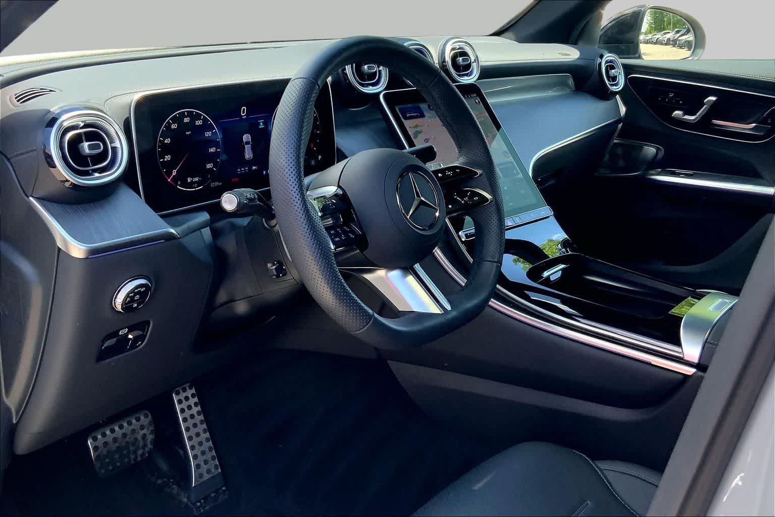 Certified 2026 Mercedes-Benz GLC 300 4MATIC image 17