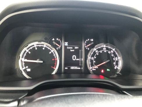 Used 2023 Toyota 4Runner Limited image 10