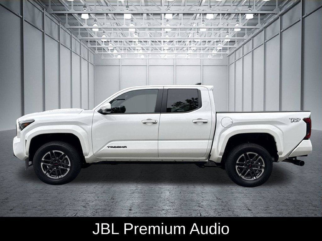 Used 2024 Toyota Tacoma TRD Sport w/ TRD Sport Upgrade Package RWD image 4