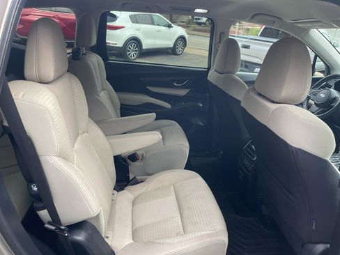 Used 2019 Subaru Ascent Premium w/ Popular Package #3 image 26