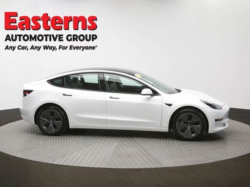 Used 2023 Tesla Model 3 Standard Range image 43