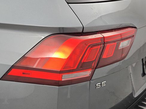 Certified 2023 Volkswagen Tiguan SE R-Line image 35
