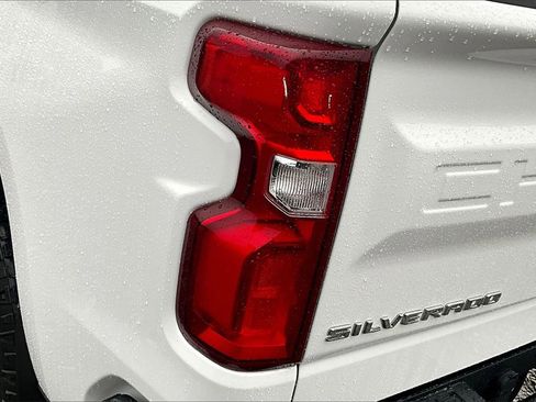 Used 2019 Chevrolet Silverado 1500 Custom Trail Boss w/ Custom Convenience Package image 29