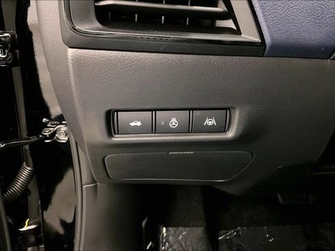 New 2026 Nissan Sentra SL FWD image 30