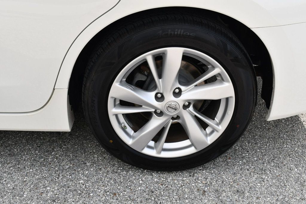 Used 2015 Nissan Altima 2.5 SL w/ Moonroof Package FWD image 62