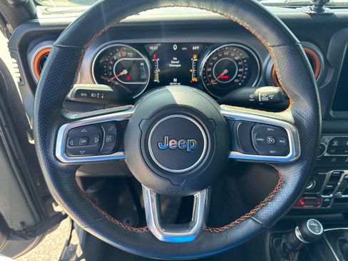 Used 2023 Jeep Gladiator Mojave w/ Cold Weather Group AWD/4WD image 13