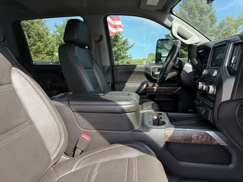 Used 2020 GMC Sierra 3500 Denali w/ Denali Ultimate Package AWD/4WD image 41