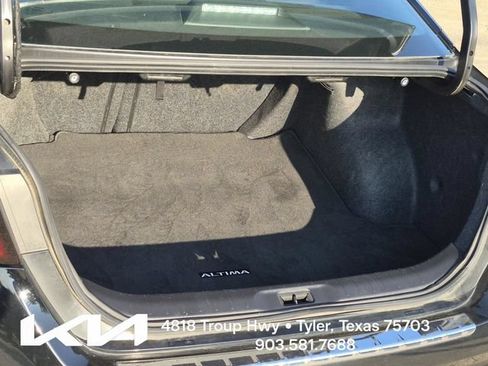 Used 2021 Nissan Altima 2.5 SV FWD image 9