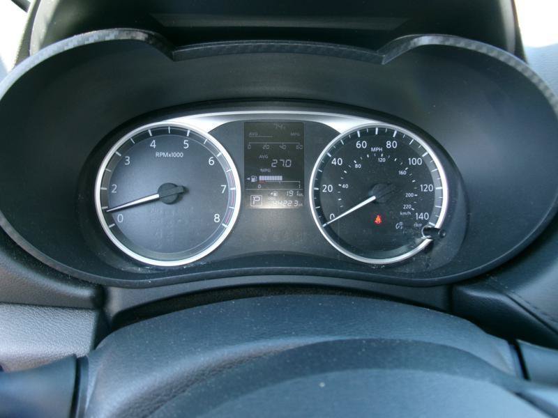 Used 2025 Nissan Versa S FWD image 2