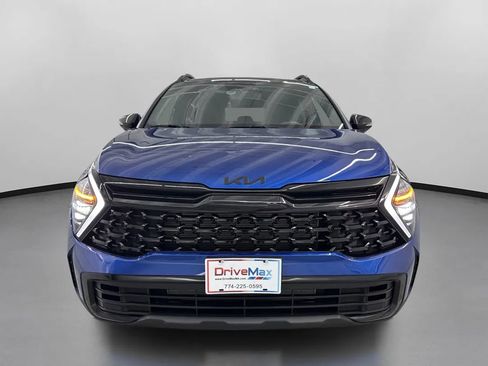 Used 2025 Kia Sportage X-Line w/ Premium Package image 2