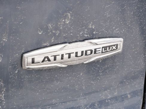 Used 2021 Jeep Cherokee Latitude Lux image 21