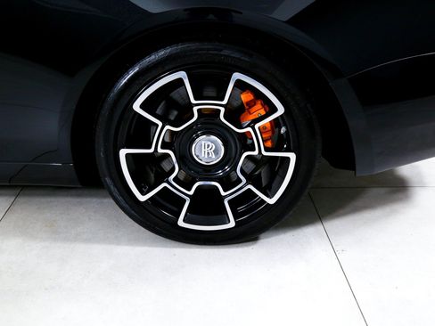 Certified 2021 Rolls-Royce Wraith w/ Rolls-Royce Signature Package RWD image 29