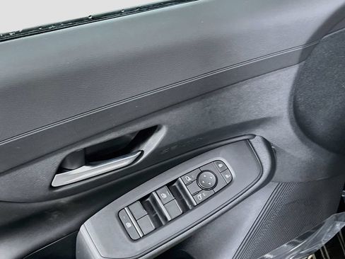 New 2026 Nissan Sentra SV w/ SV Convenience Package FWD image 16