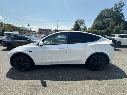 Used 2020 Tesla Model Y Long Range AWD/4WD image 6