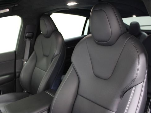 Used 2024 Tesla Model X Plaid image 4