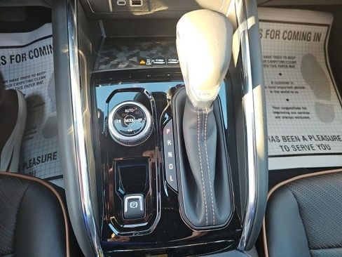 Used 2025 GMC Canyon AT4 w/ Nightfall Edition image 24