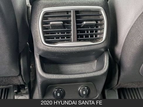 Used 2020 Hyundai Santa Fe SE AWD/4WD image 16