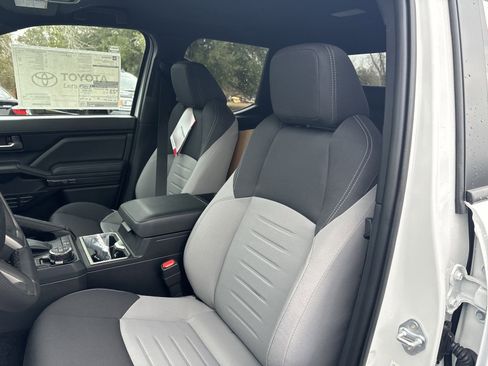 New 2024 Toyota Tacoma TRD Off-Road image 14