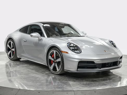 Used 2026 Porsche 911 Carrera 4S AWD/4WD image 8