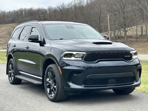 Used 2025 Dodge Durango GT image 8