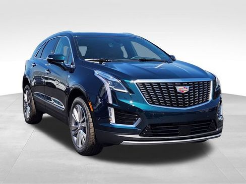 New 2026 Cadillac XT5 Premium Luxury w/ Driver Assist Package AWD/4WD image 7
