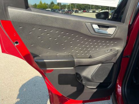 Used 2020 Ford Escape SEL AWD/4WD image 24