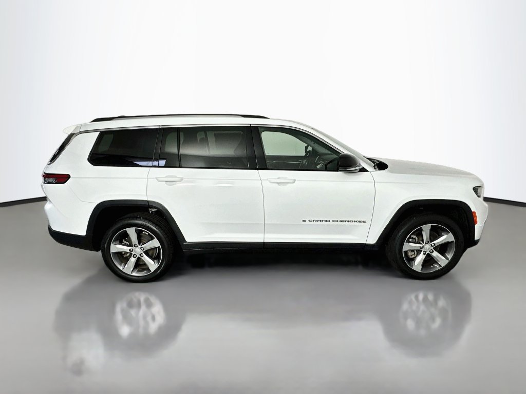 Used 2021 Jeep Grand Cherokee L Limited RWD image 8