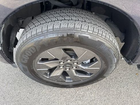 Used 2023 Ford F150 Lightning Lariat w/ Equipment Group 511A High image 13