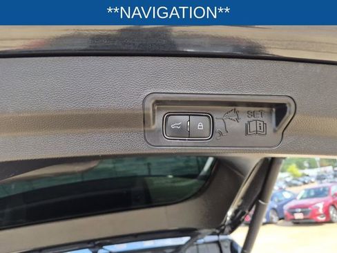 Used 2022 Ford Explorer XLT w/ Class IV Trailer Tow Package image 10