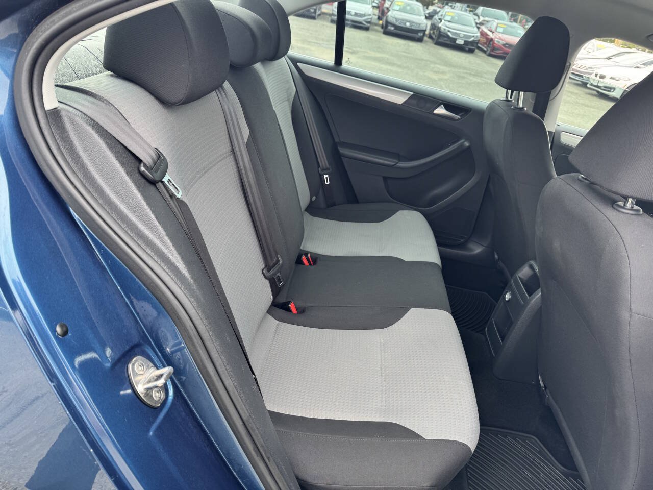 Used 2017 Volkswagen Jetta S FWD image 25