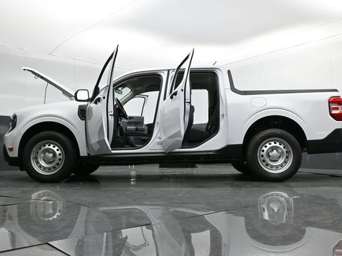 New 2025 Ford Maverick XL w/ 4K Tow Package image 32