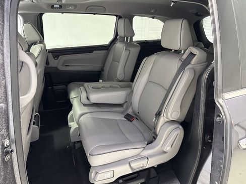 Used 2024 Honda Odyssey Elite image 28